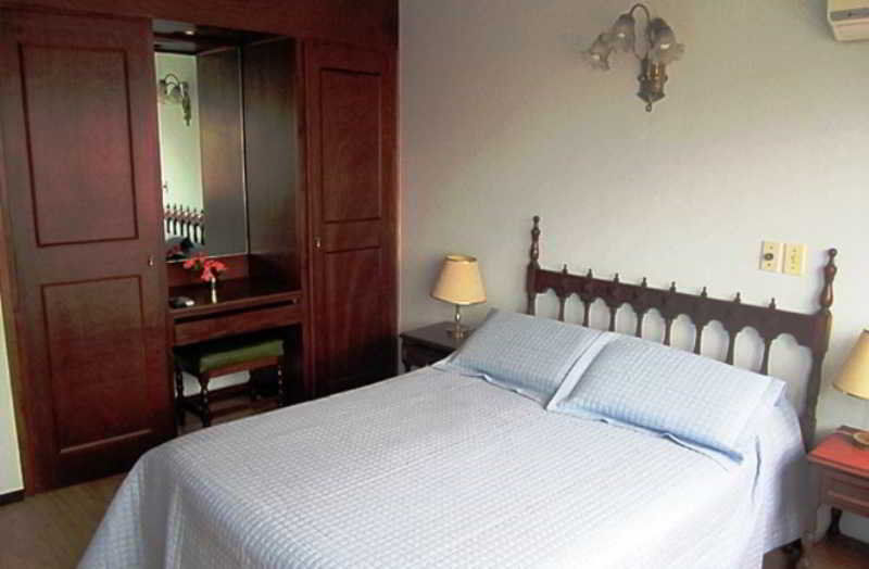 Hotel Alhambra ปุนตา เดล เอสเต ภายนอก รูปภาพ